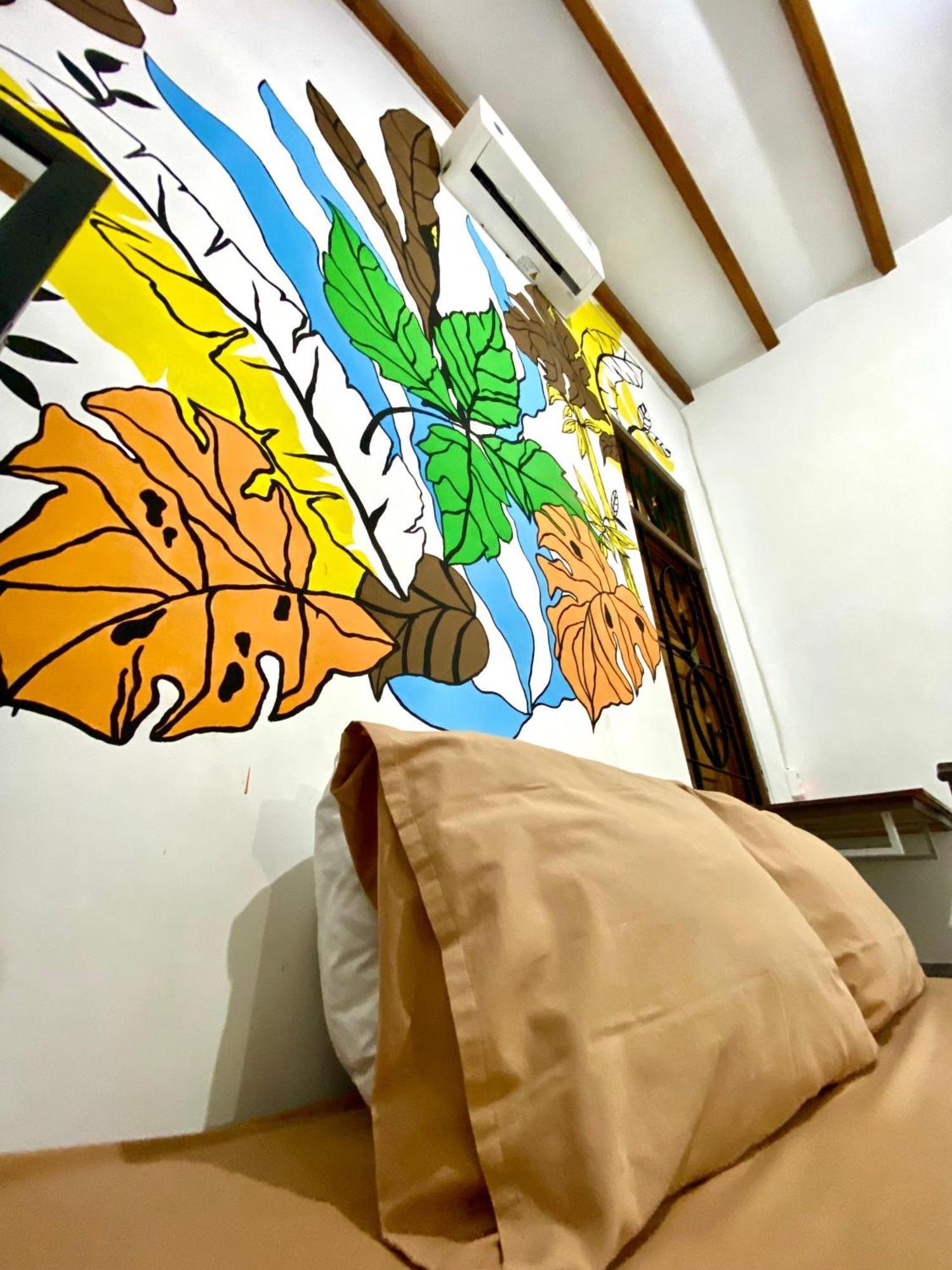 Zzz Hostel Banyuwangi  Kamer foto